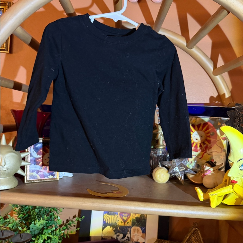 Cat & Jack Black Long-Sleeve Crewneck Tee